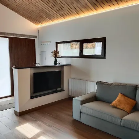 Vistas A Cangas 度假居